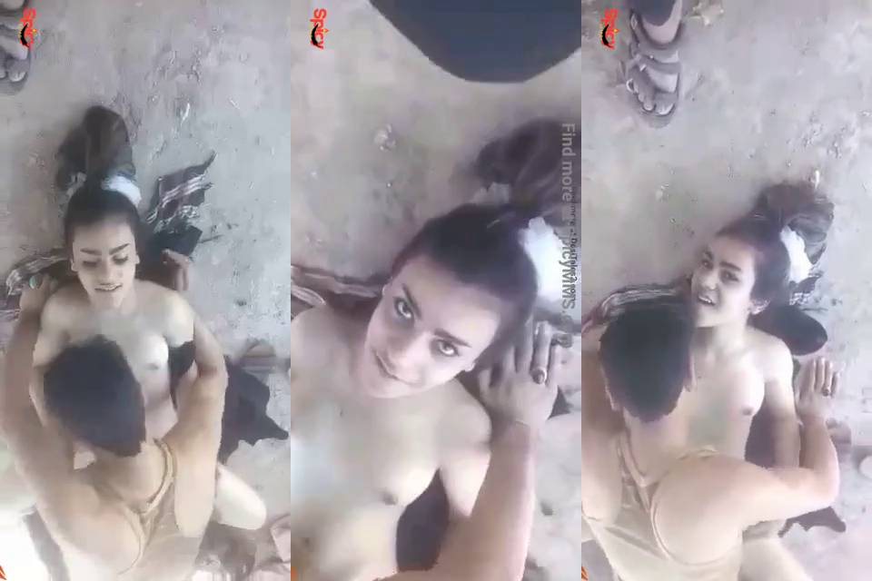 Pakistani Girl Outdoor Viral sex With Worker